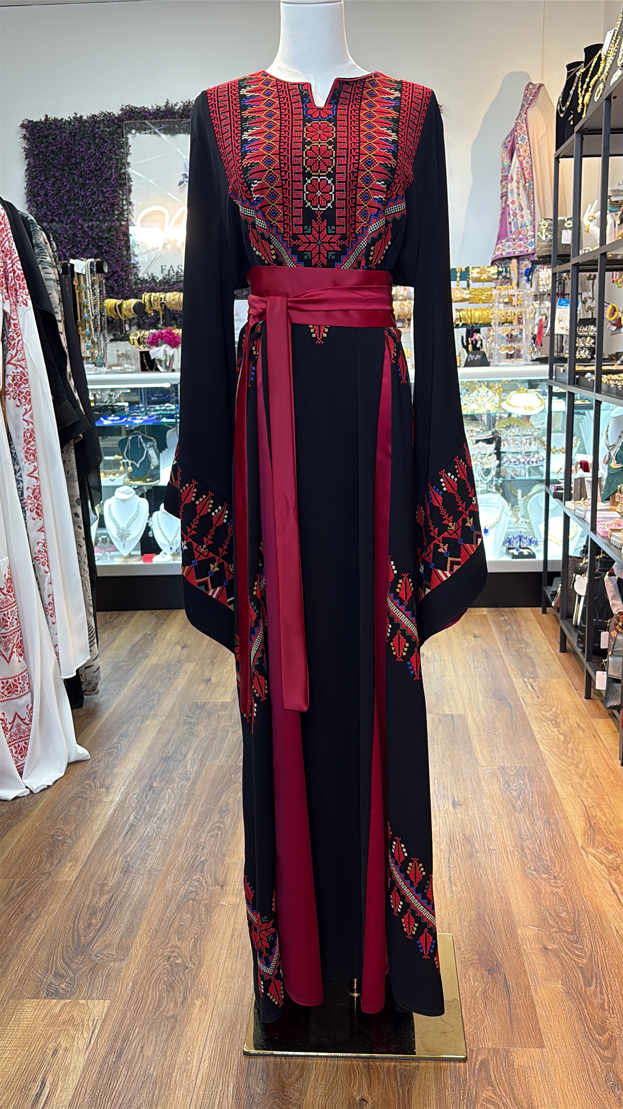 Thawb Al-Sumud