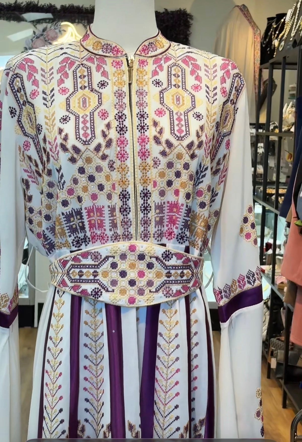 Thobe Al Nour white Palestinian thobe made in Jordan, Mariam Fashion & Beauty Mississauga
