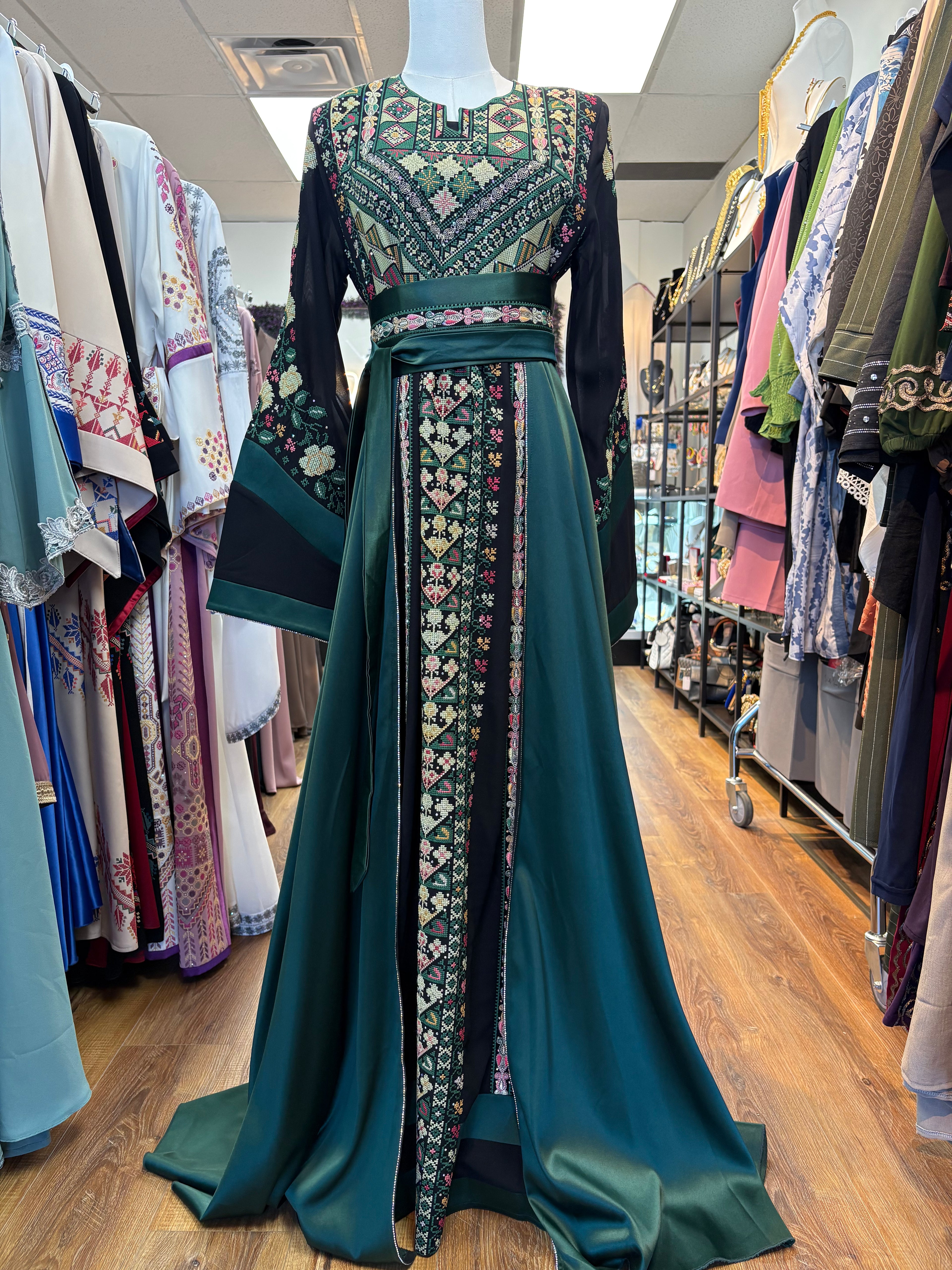 Thobe Al Amera black and green Palestinian thobe made in Jordan, Mariam Fashion & Beauty Mississauga