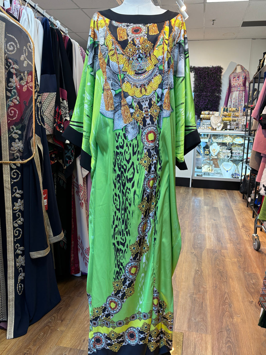 Emerald Riviera Two-Piece Set – Mariam Fashion & Beauty Mississauga