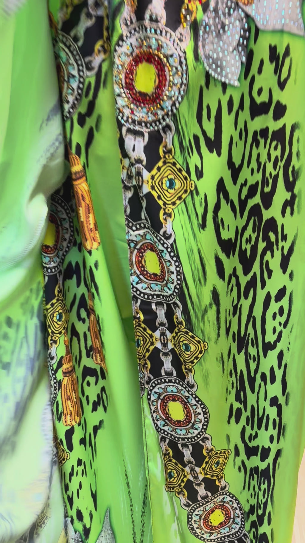 Emerald Riviera Two-Piece Set (video) – Mariam Fashion & Beauty Mississauga