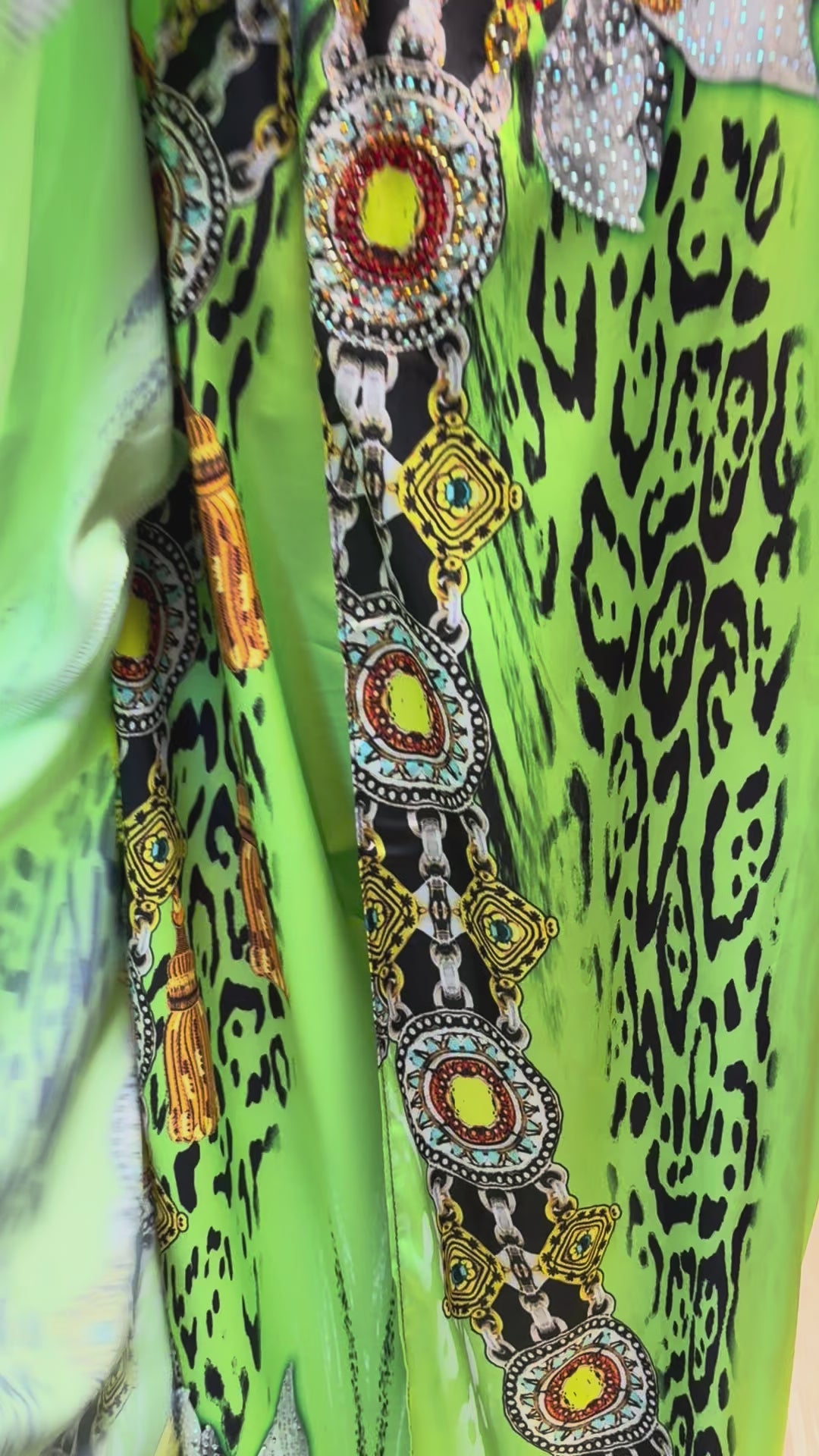 Emerald Riviera Two-Piece Set (video) – Mariam Fashion & Beauty Mississauga