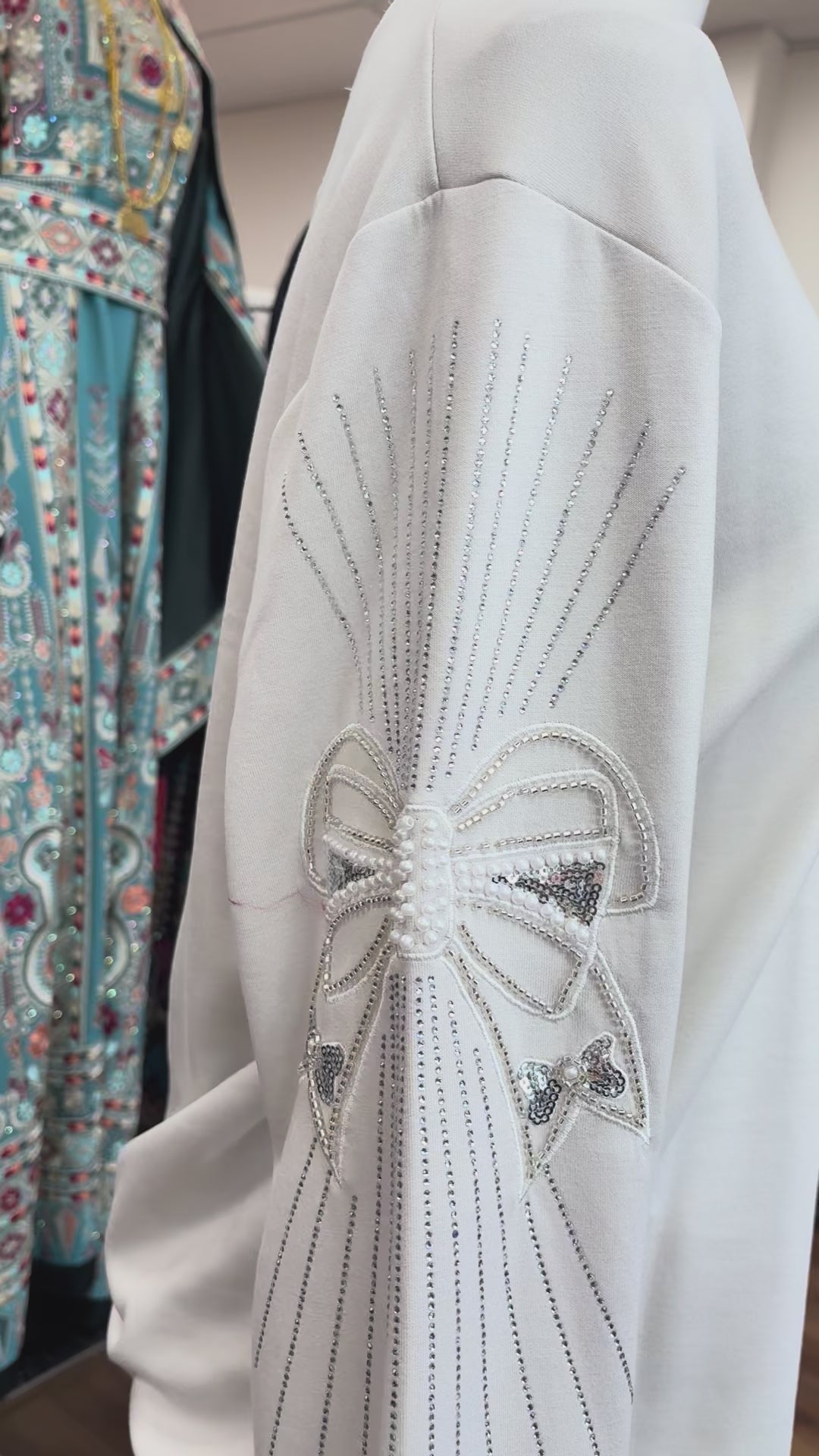 The Amira Bow Tunic 🎀